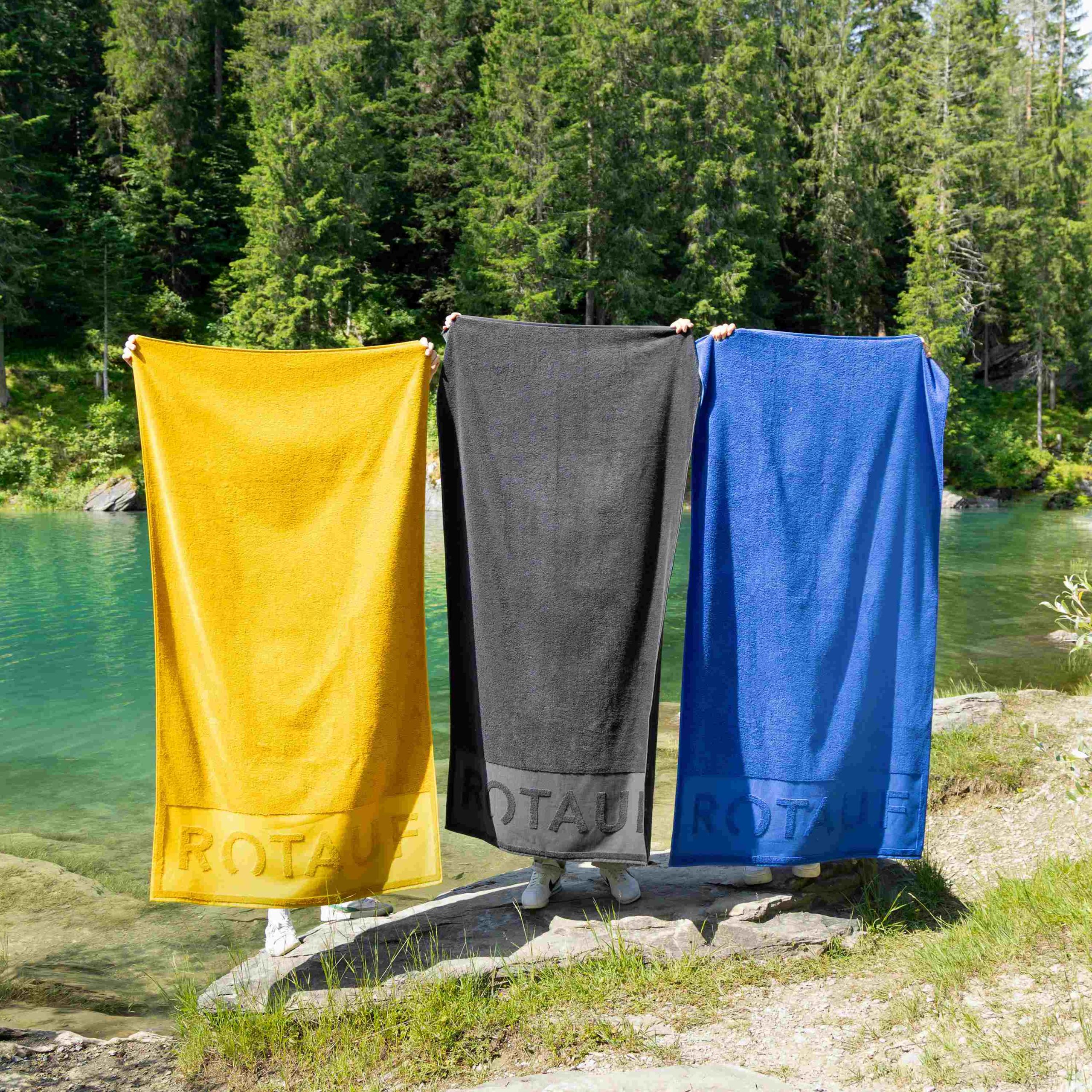 ROTAUF UND WESETA LANCIEREN GEMEINSAMES BADETUCH – EIN UNIKAT AUS DER SCHWEIZ